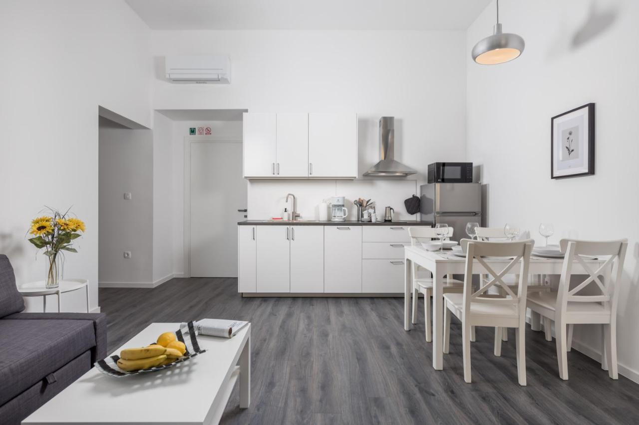 Apartment Nest In 1 Rijeka Exterior foto